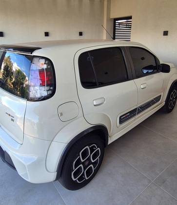 FIAT UNO 1.4 EVO WAY 8V FLEX 4P AUTOMATIZADO
